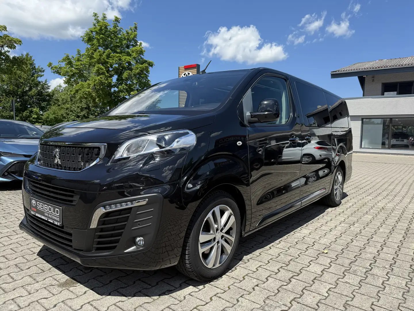 Peugeot Traveller Business VIP L3 *Standheizung & Panoramaglasdach! Zwart - 1