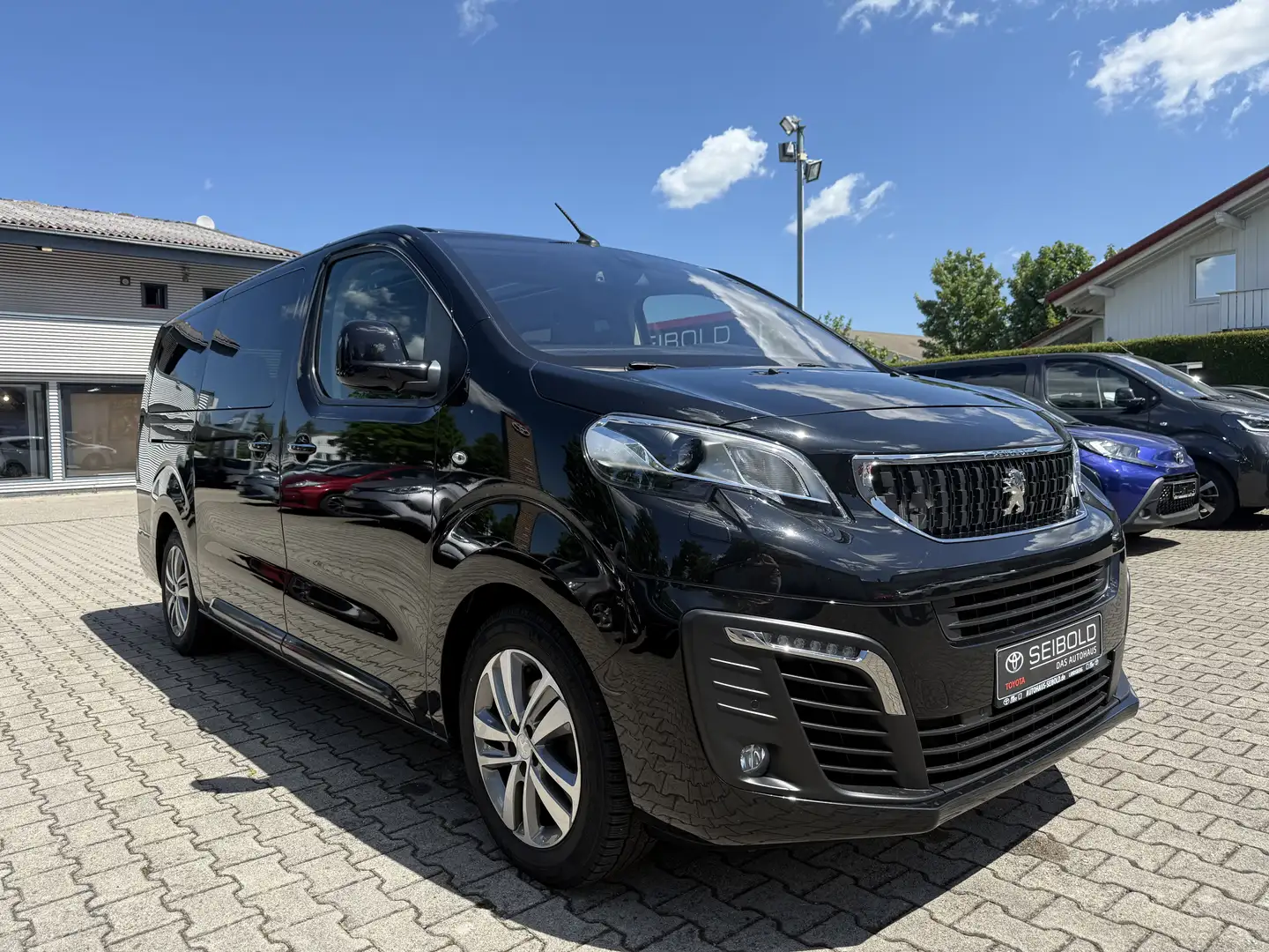 Peugeot Traveller Business VIP L3 *Standheizung & Panoramaglasdach! Zwart - 2