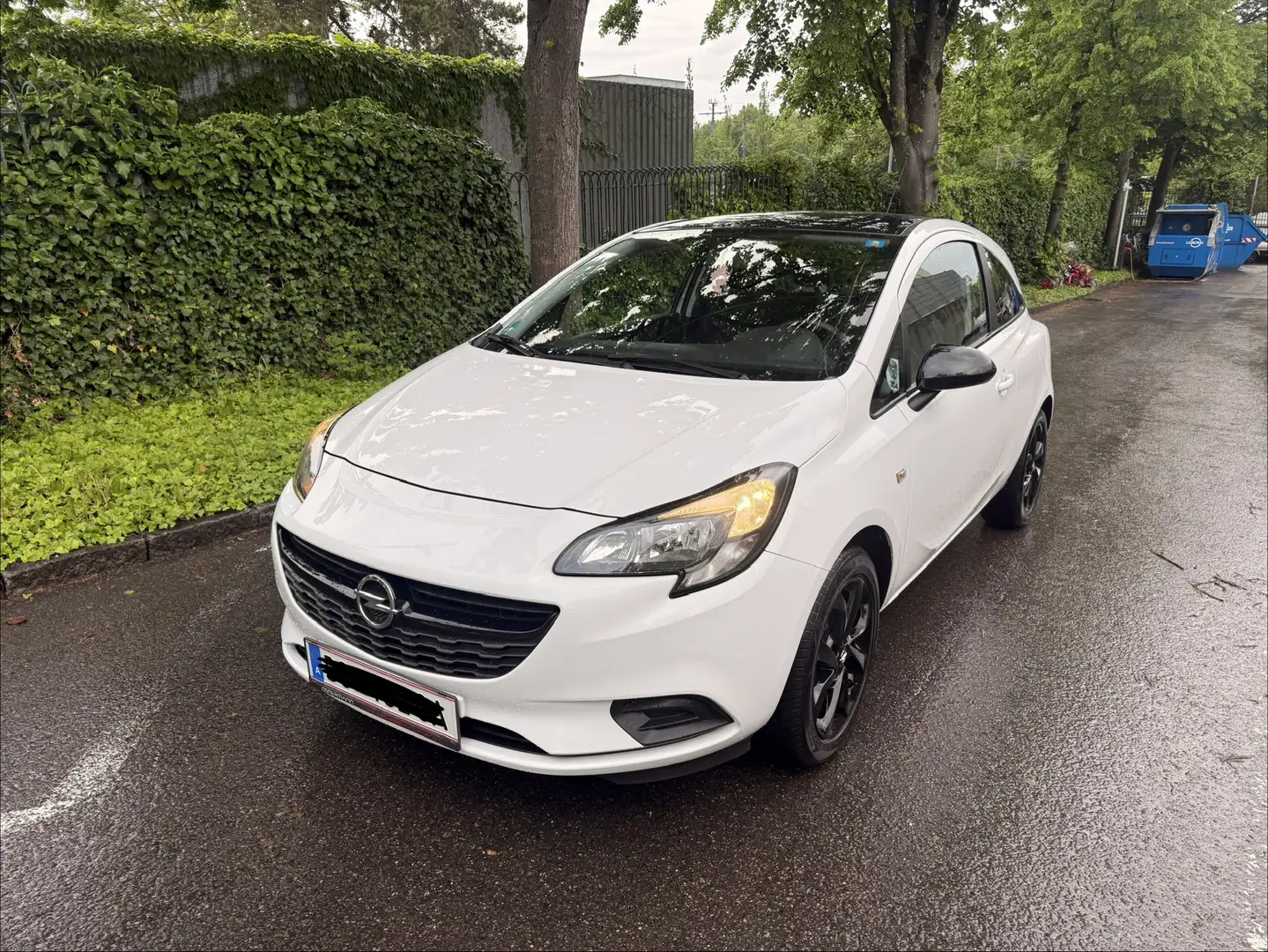 Opel Corsa Black and White 1,2 Ecotec Weiß - 1