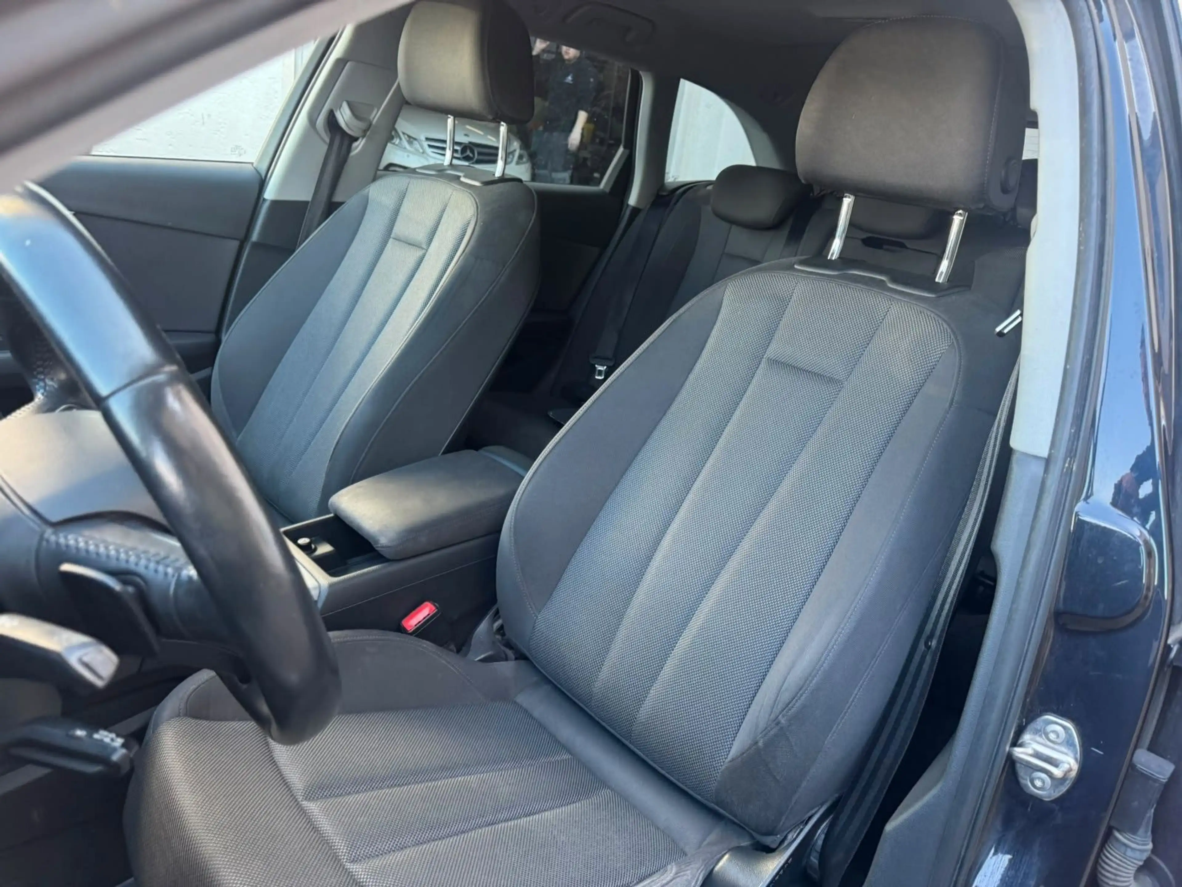 Audi A4 Avant 2.0TDI quattro Stronic 8FACH ACC BI-XEN — photo 6