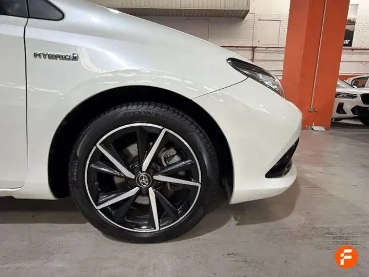 Toyota Auris 2018, foto 25