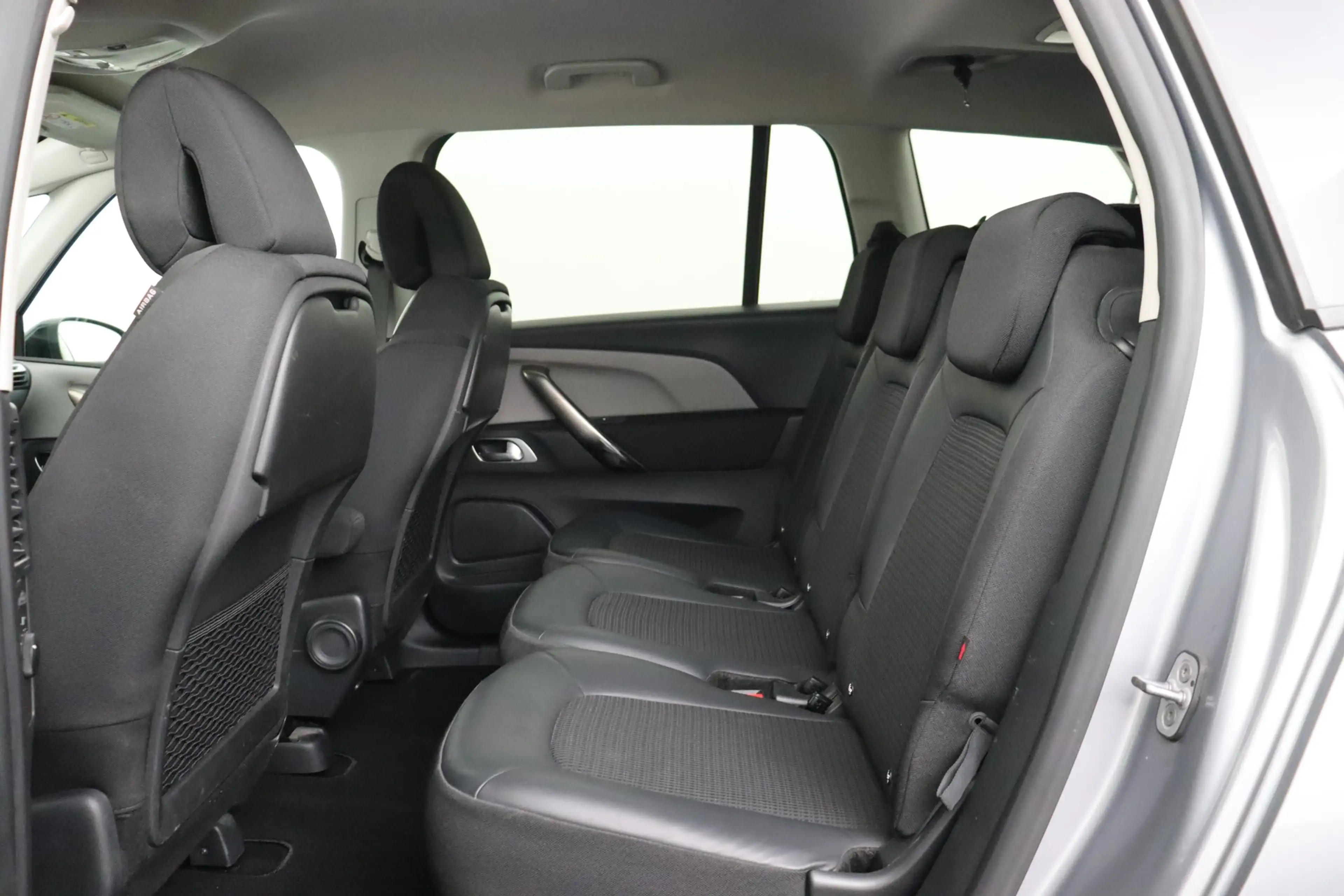 Citroen Spacetourer 1.5D + CARPLAY + GPS + CAMERA + PDC + CRUISE + AL — photo 13