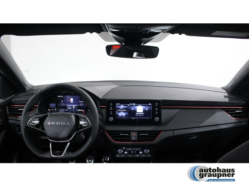 Skoda Scala 1.0 TSI Monte Carlo SHZ PANO MATRIX-LED — photo 15