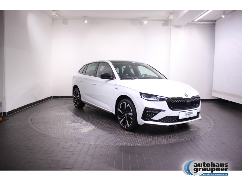 Skoda Scala 1.0 TSI Monte Carlo SHZ PANO MATRIX-LED — photo 5