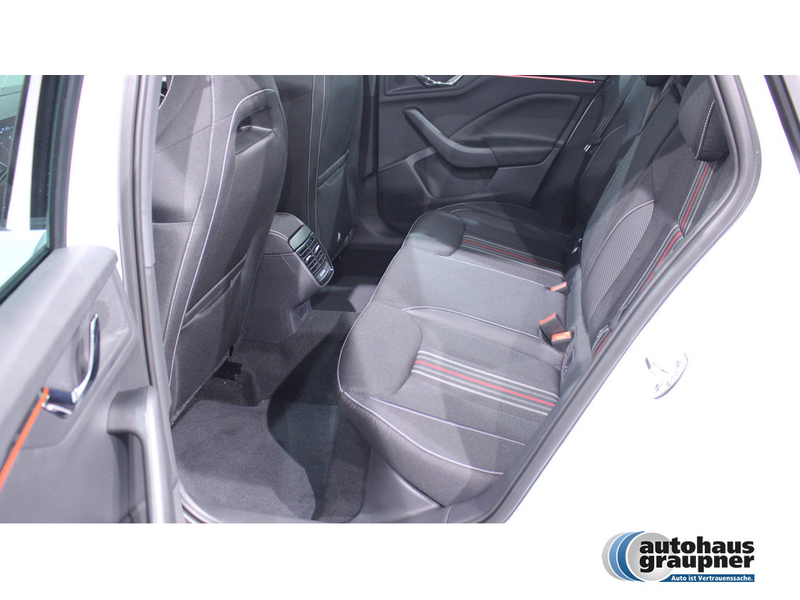 Skoda Scala 1.0 TSI Monte Carlo SHZ PANO MATRIX-LED — photo 13