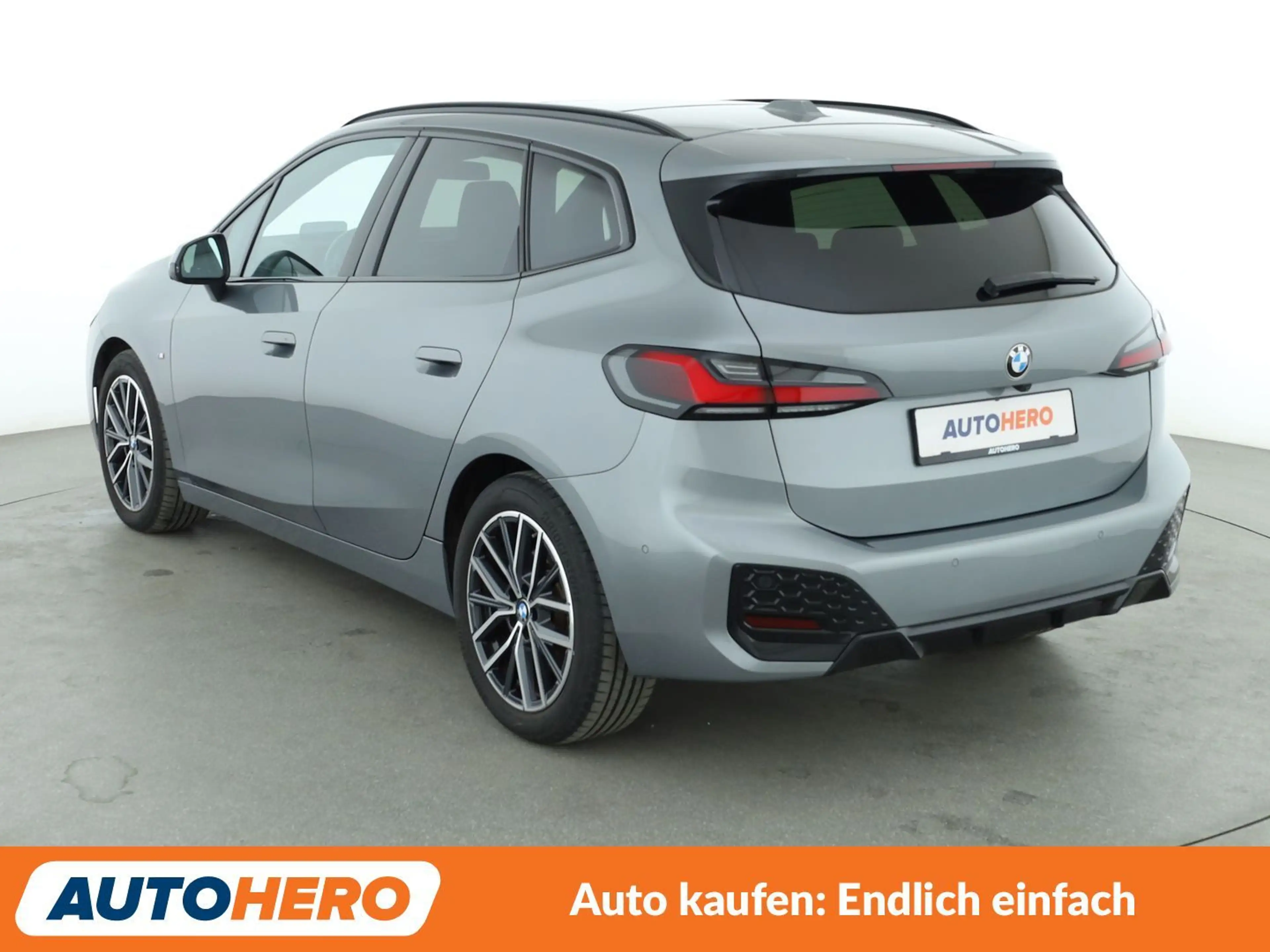 BMW 223 i Active Tourer xDrive M Sport Aut.*NAVI*360 — photo 4
