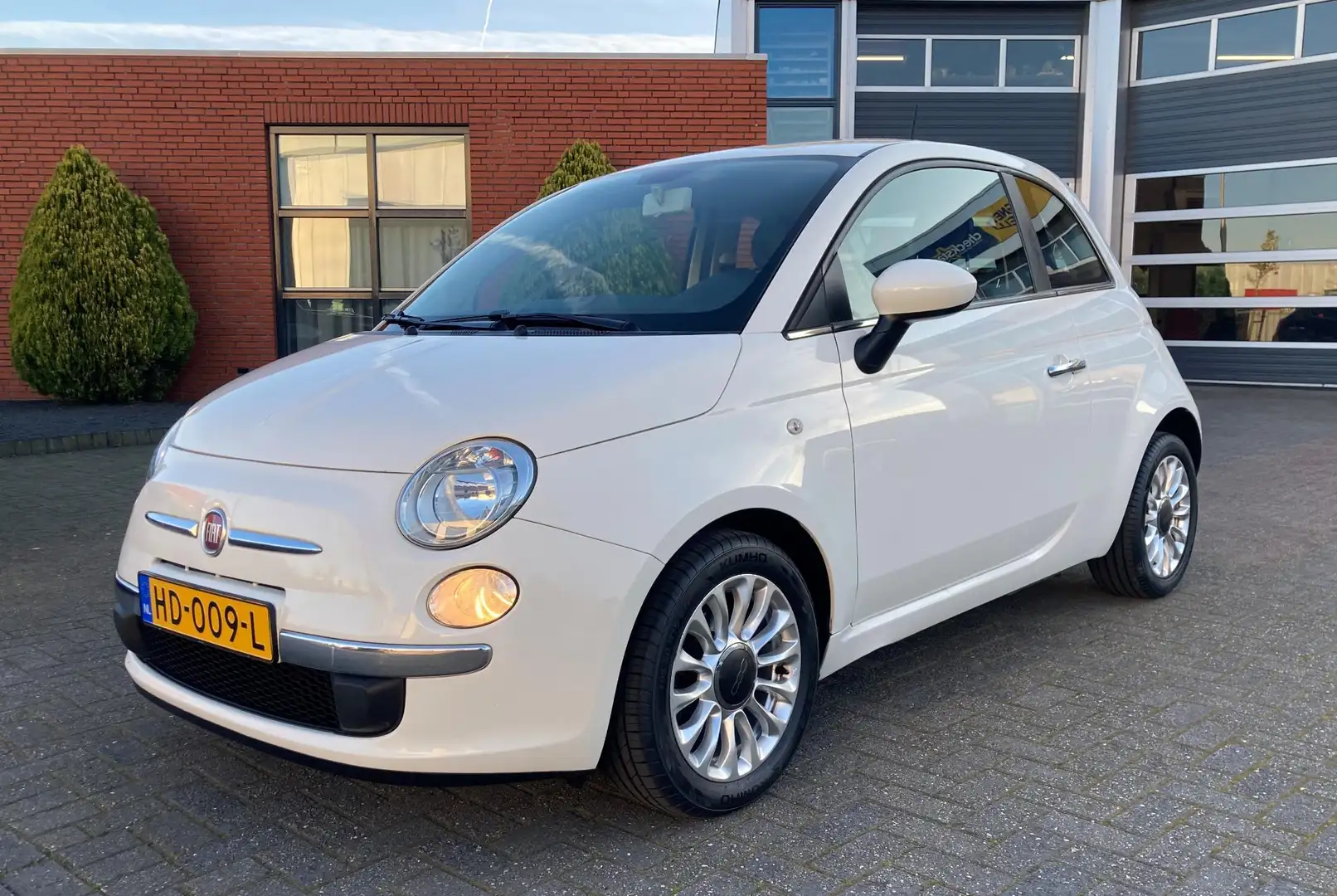 Fiat 500 0.9 TwinAir Turbo Popstar Weiß - 2