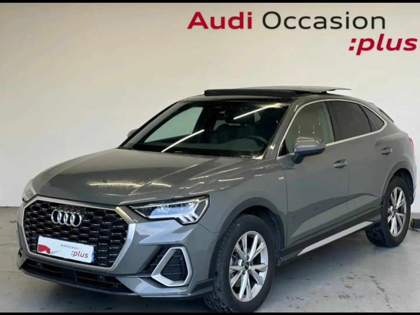 Audi Q3 35 TFSI 150ch S line S tronic 7 Gris - 1
