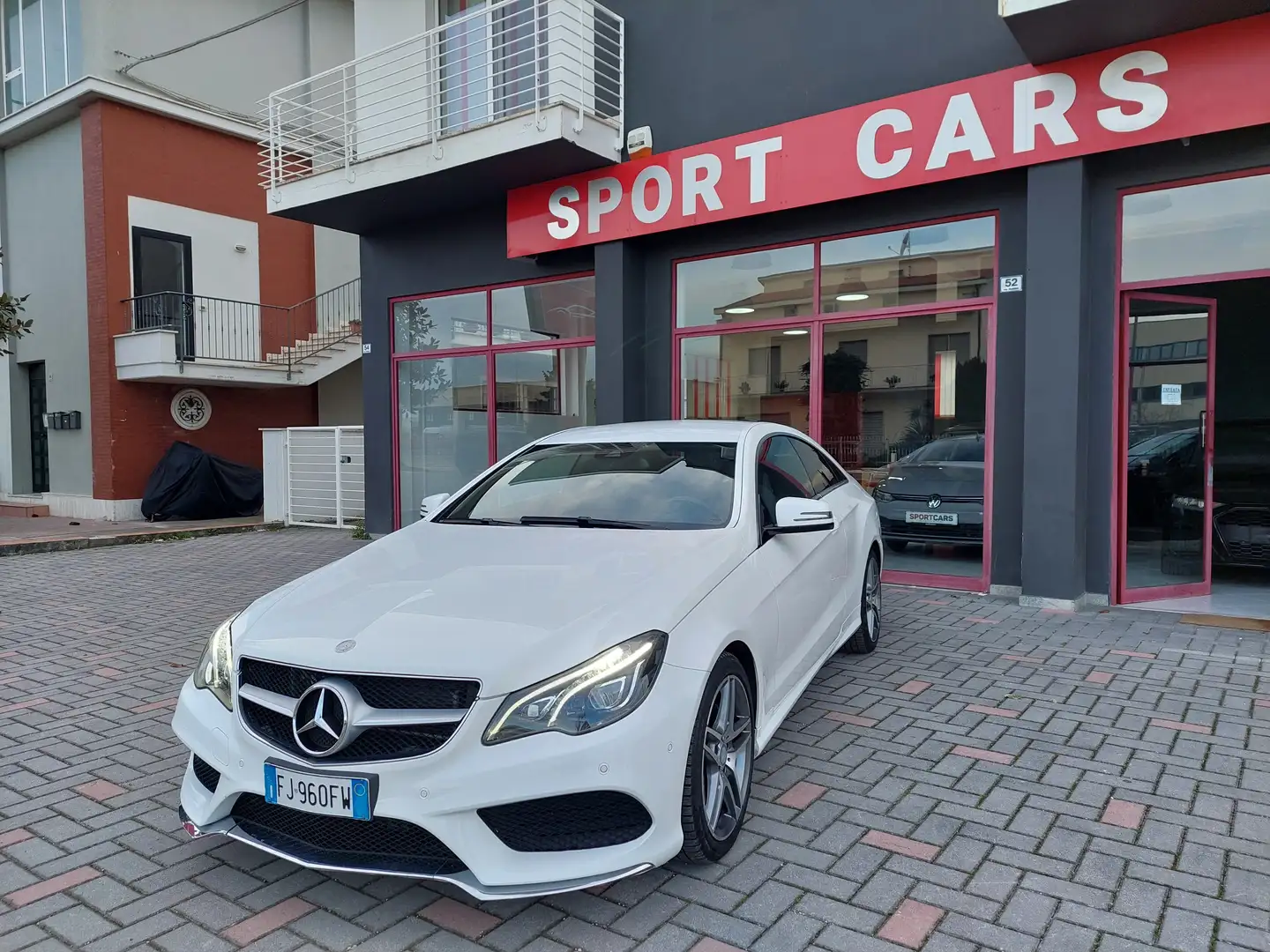 Mercedes-Benz E 220 E220 D COUPE OTTIME CONDIZIONI KM TAGLIANDATI Bianco - 1