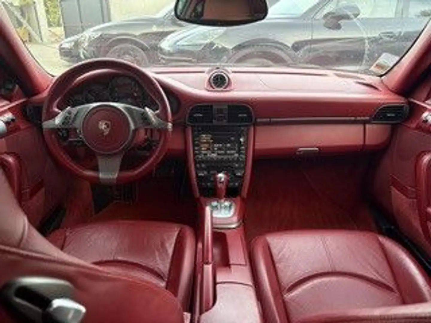 Porsche 911 3.6 Carrera 4 - 2