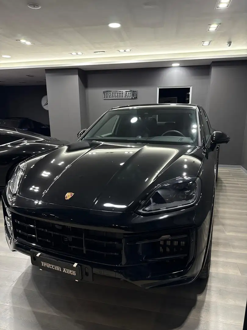 Porsche Cayenne Cayenne Coupe 4.0 e-hybrid Turbo tiptronic Zwart - 2