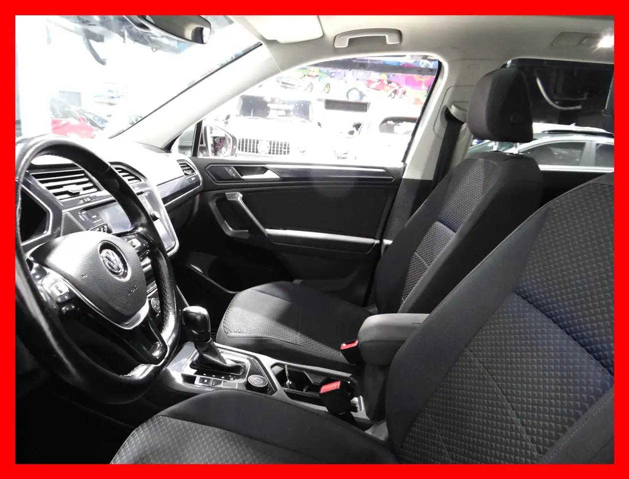 Volkswagen Tiguan снимка Volkswagen Tiguan