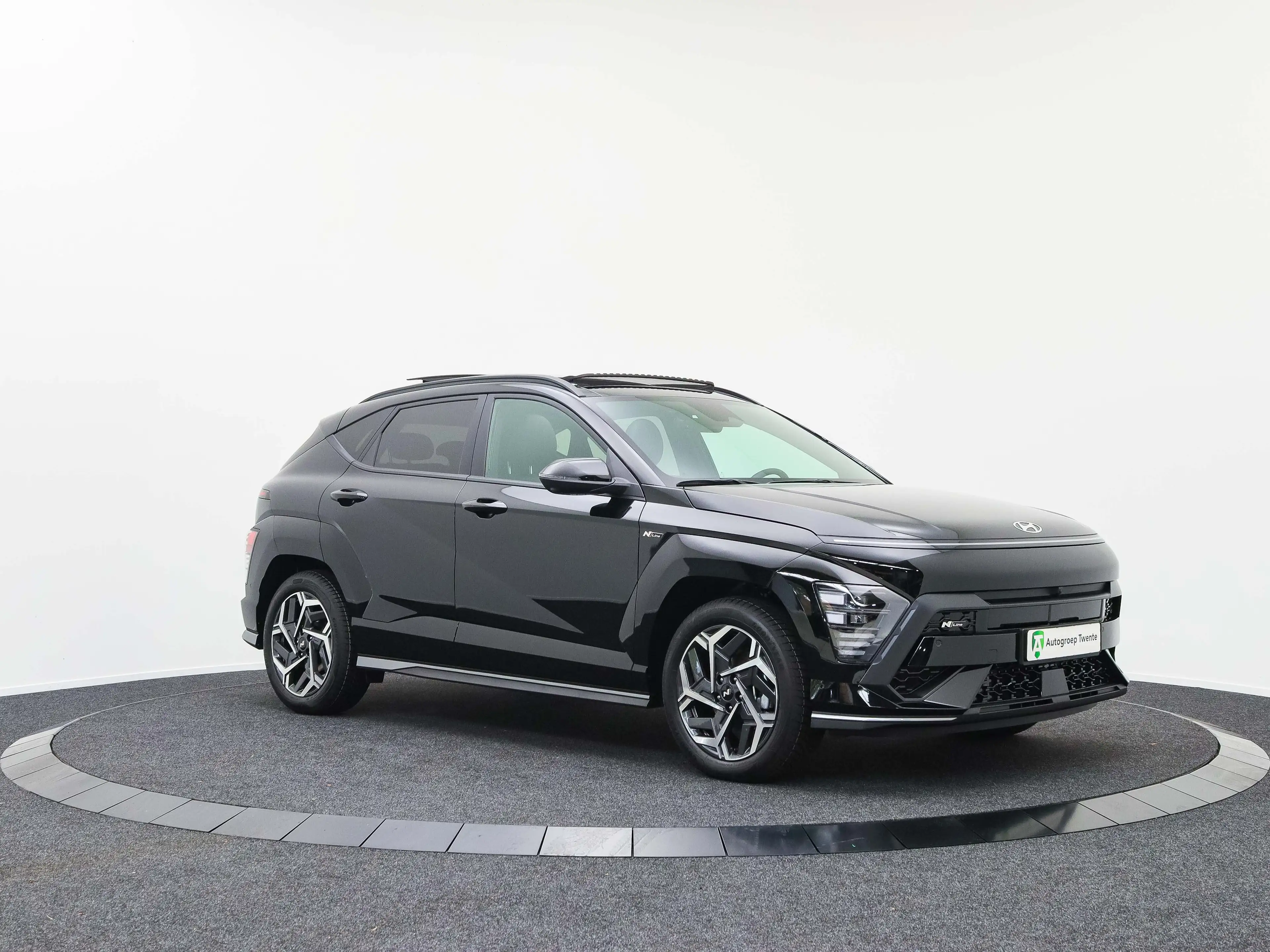 Hyundai KONA 1.6 GDI HEV N Line (Abyss Black Pearl) — photo 10