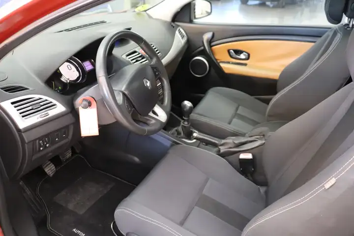 Renault Mégane Coupé 1.5 dCi Expression 2009, foto 6