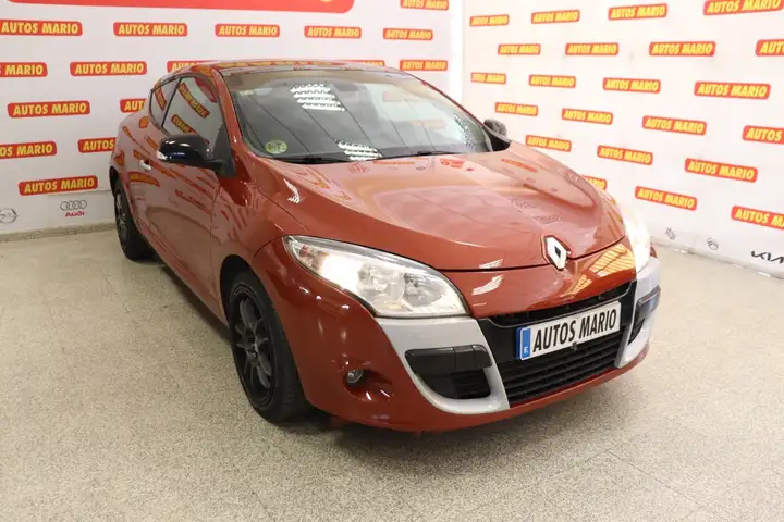 Renault Mégane Coupé 1.5 dCi Expression 2009, foto 3