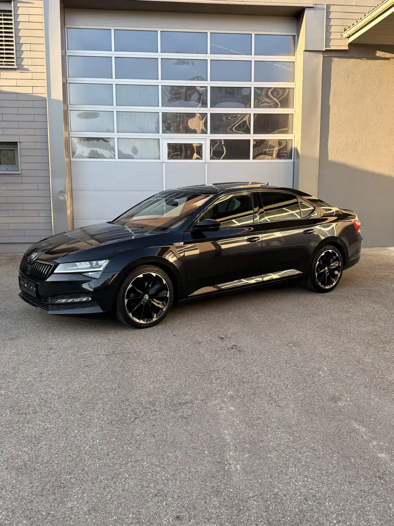 Skoda Superb 2,0 TDI Sportline DSG - 1