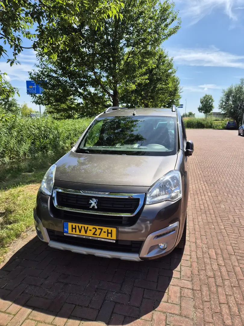 Peugeot Partner 1.2 PureTech Active Style Grijs - 1