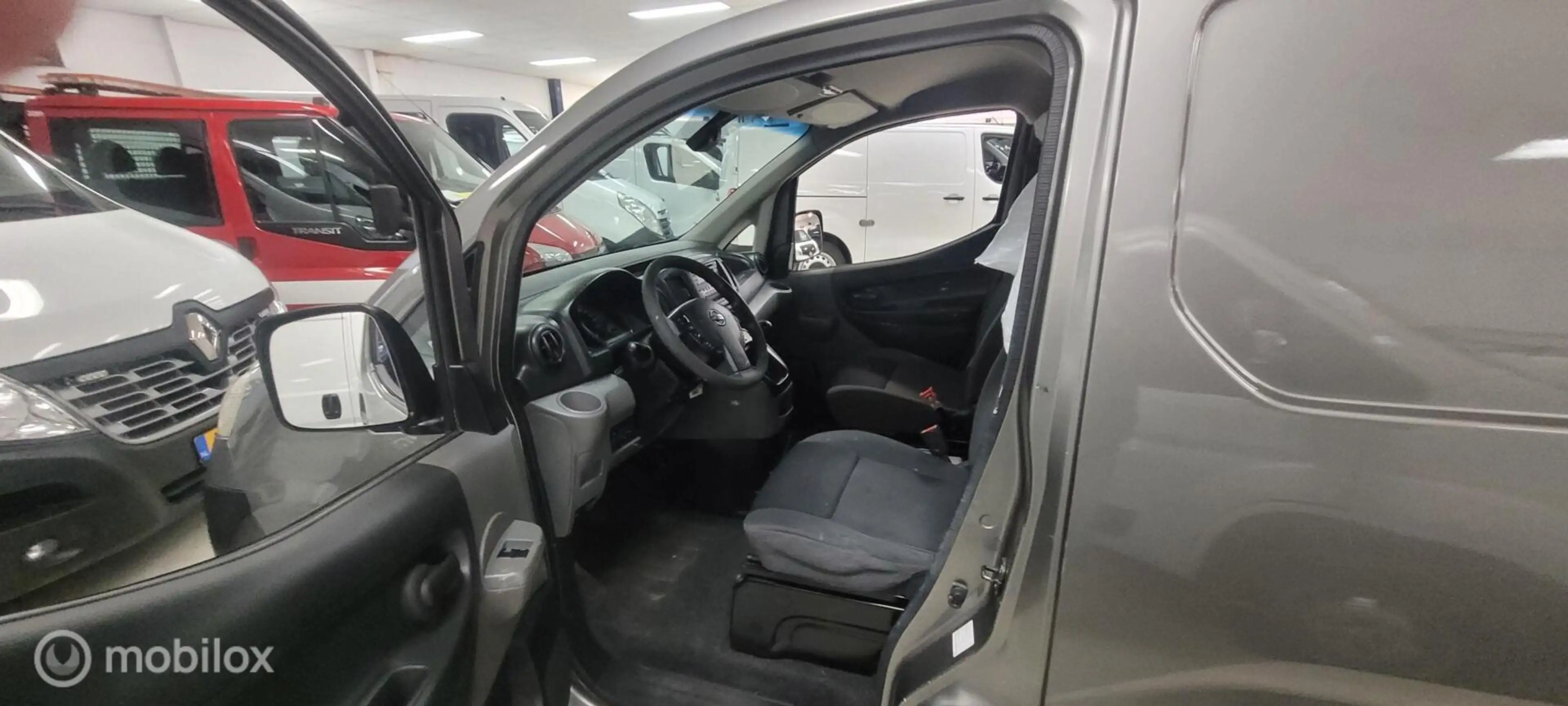 Nissan NV200 met 117.000 km 1.5 dCi Acenta — photo 6