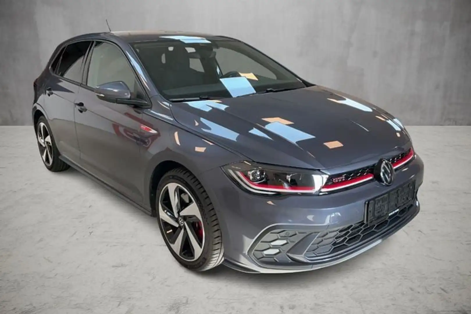 Volkswagen Polo GTI 2.0 TSI DSG Side Assist ACC Matrix Grau - 2