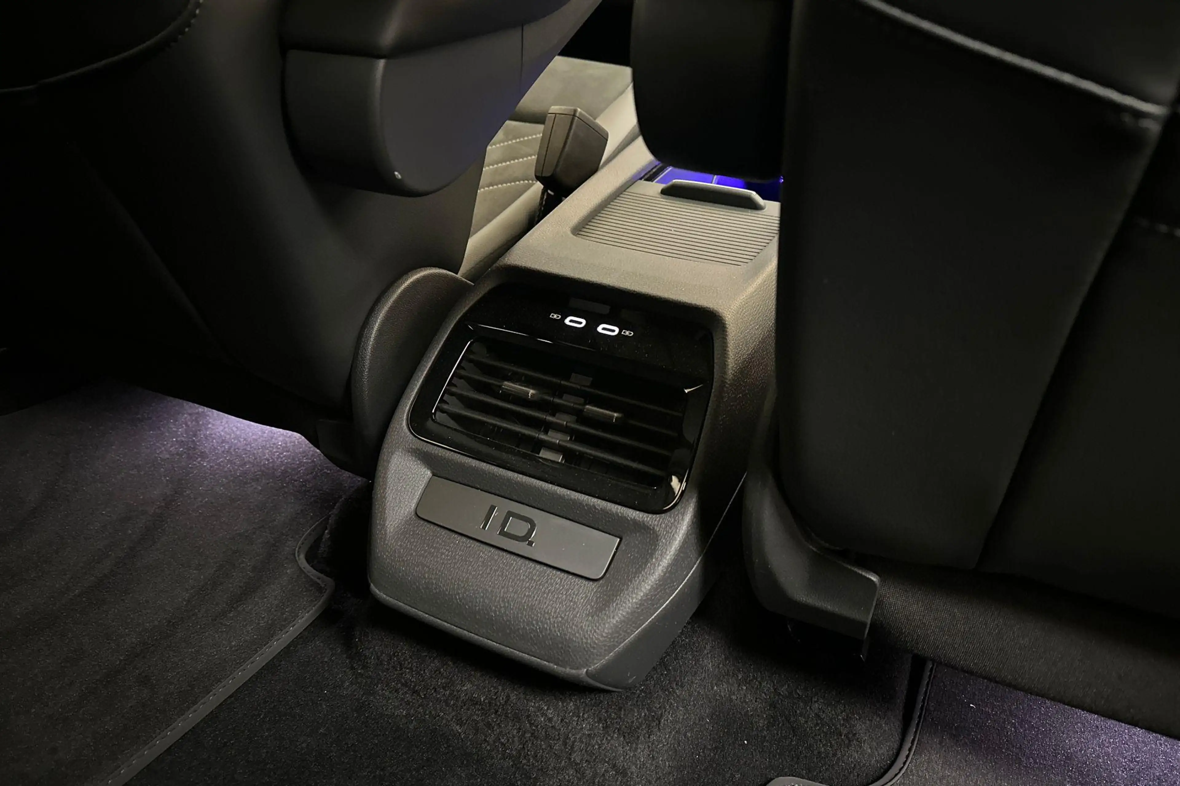 Volkswagen ID.5 Pro Business 286pk 77 kWh | 21" LM Velgen, Matrix — photo 13