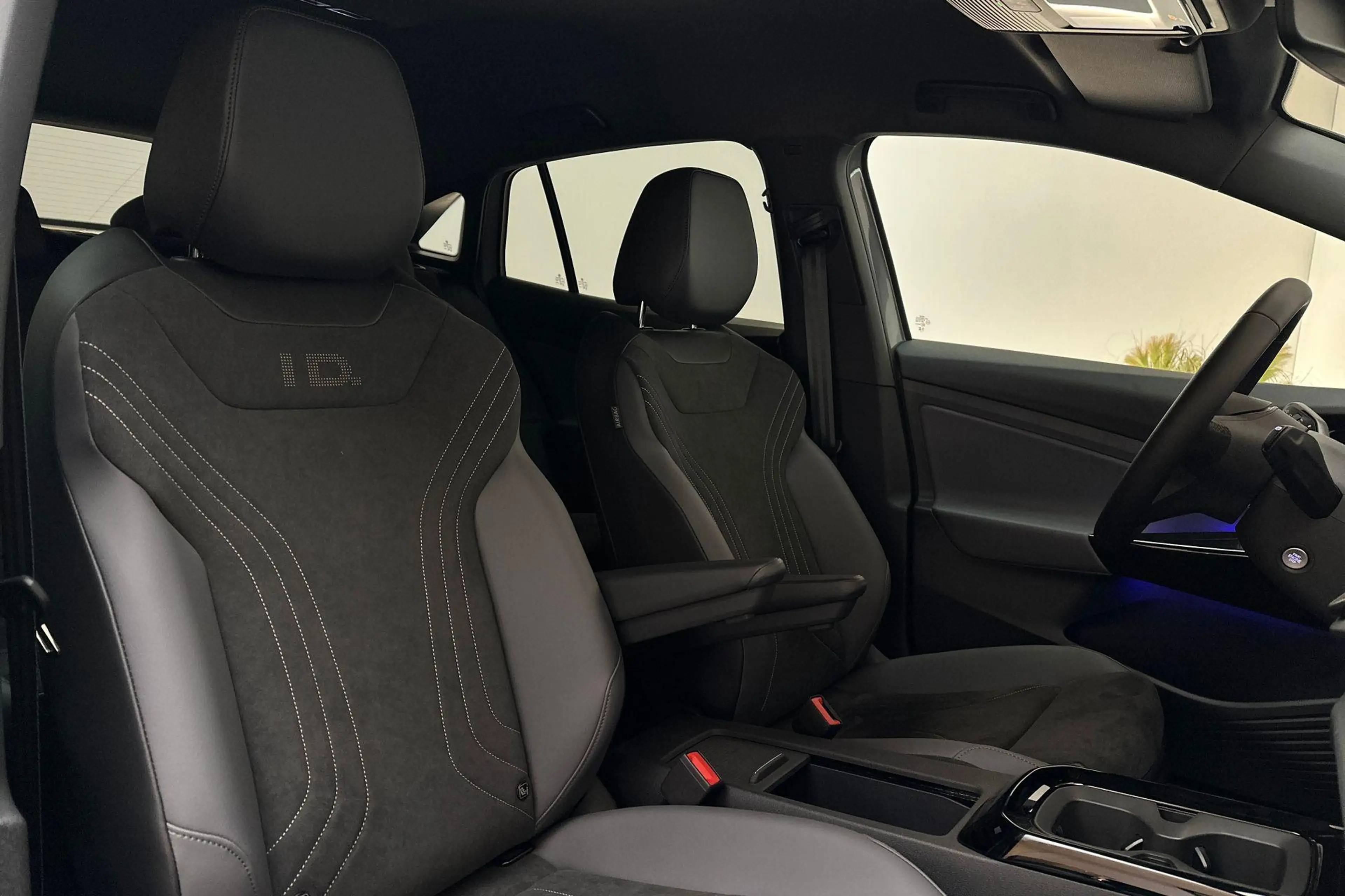 Volkswagen ID.5 Pro Business 286pk 77 kWh | 21" LM Velgen, Matrix — photo 15