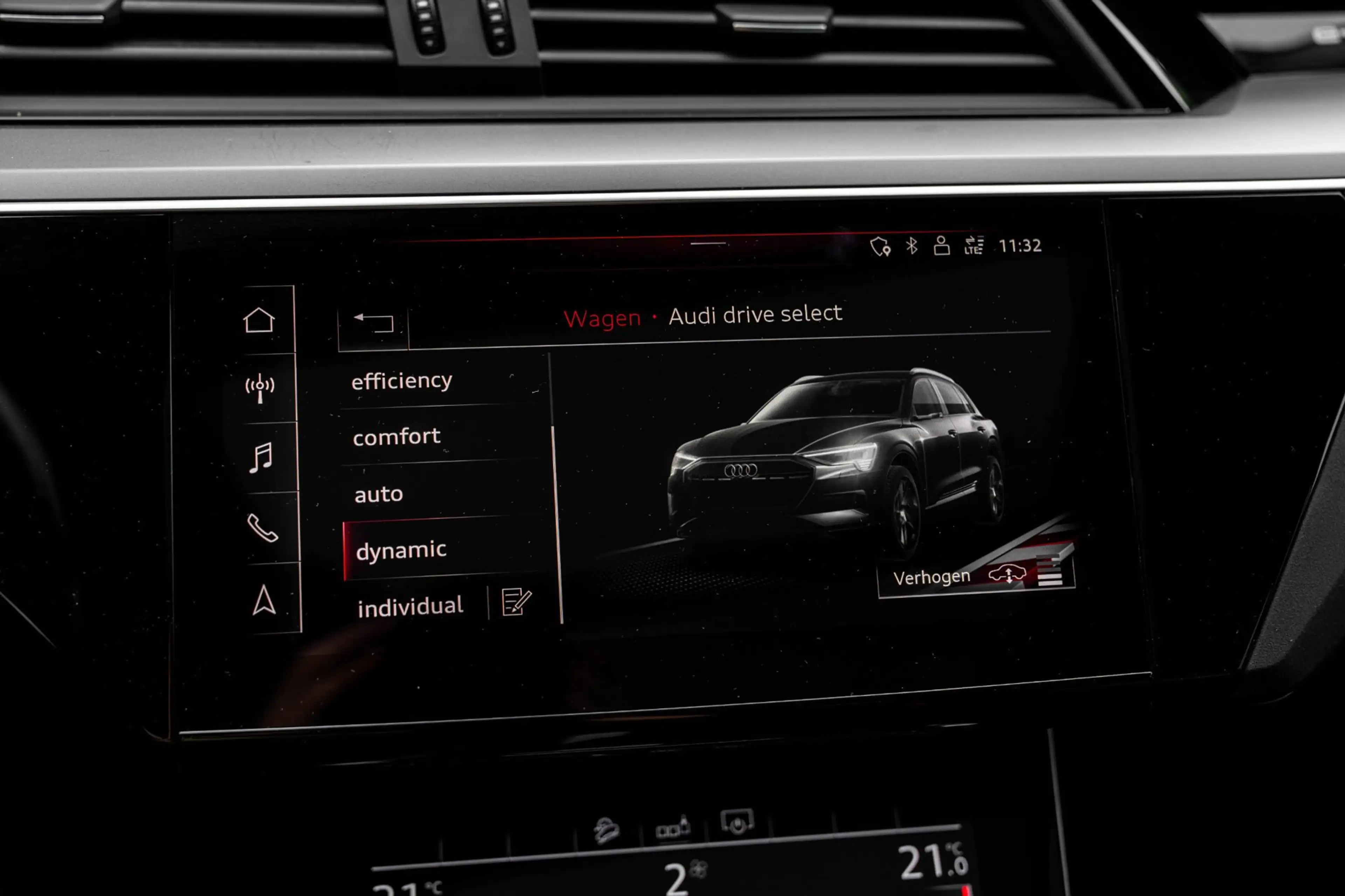 Audi e-tron E-tron 50 Quattro Launch Edition Plus 71 kWh Pano — photo 25