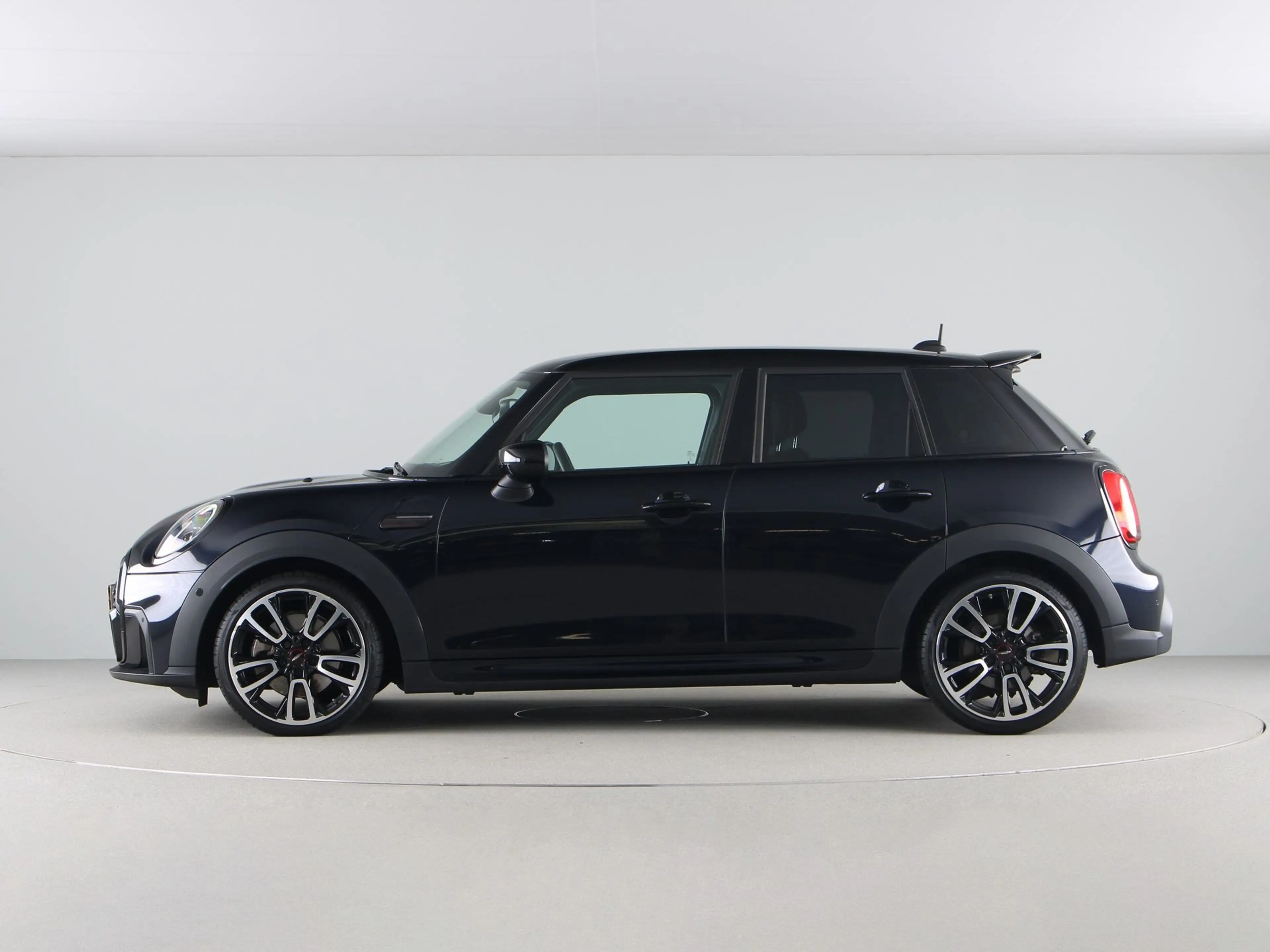 MINI Cooper S 5-deurs Rockingham GT Aut. — photo 8