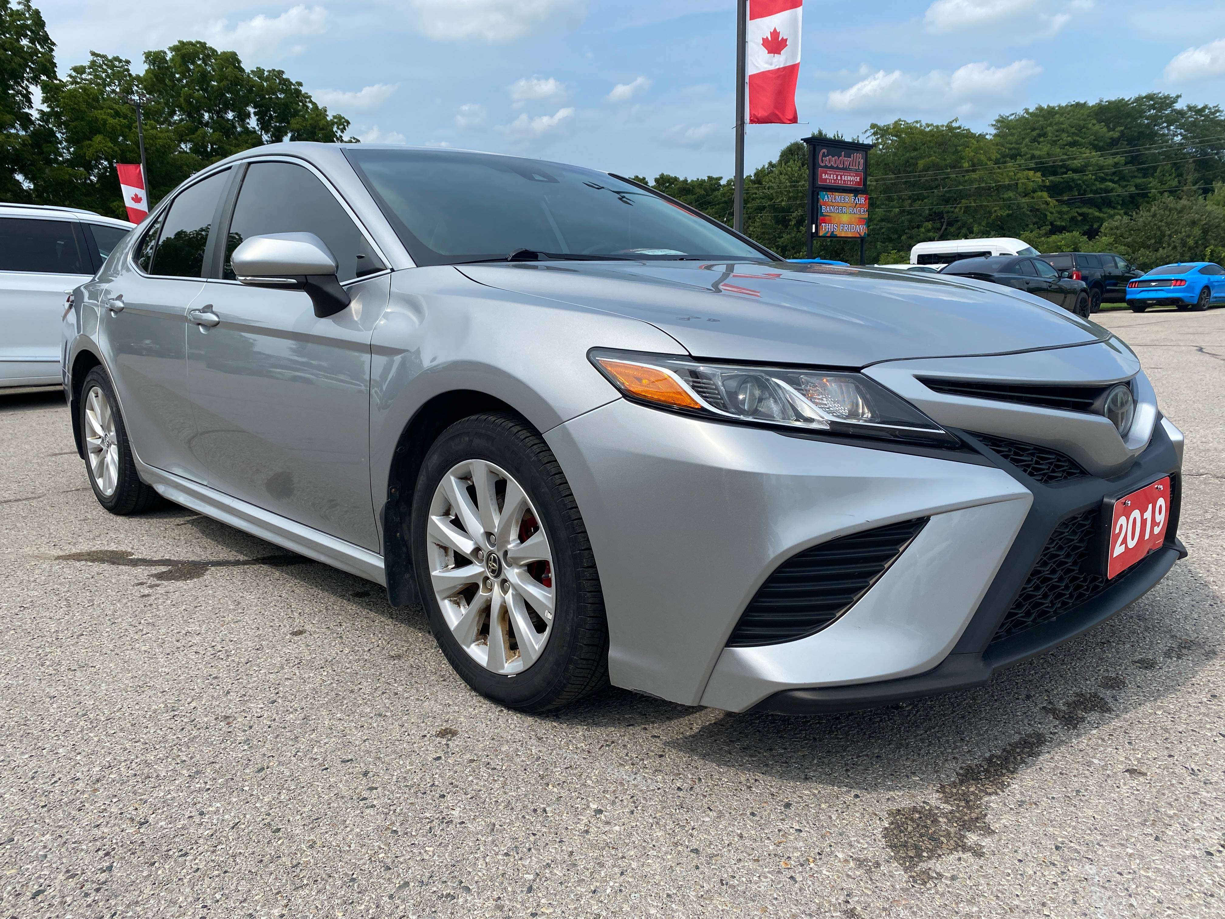 2019 Toyota Camry Sedan