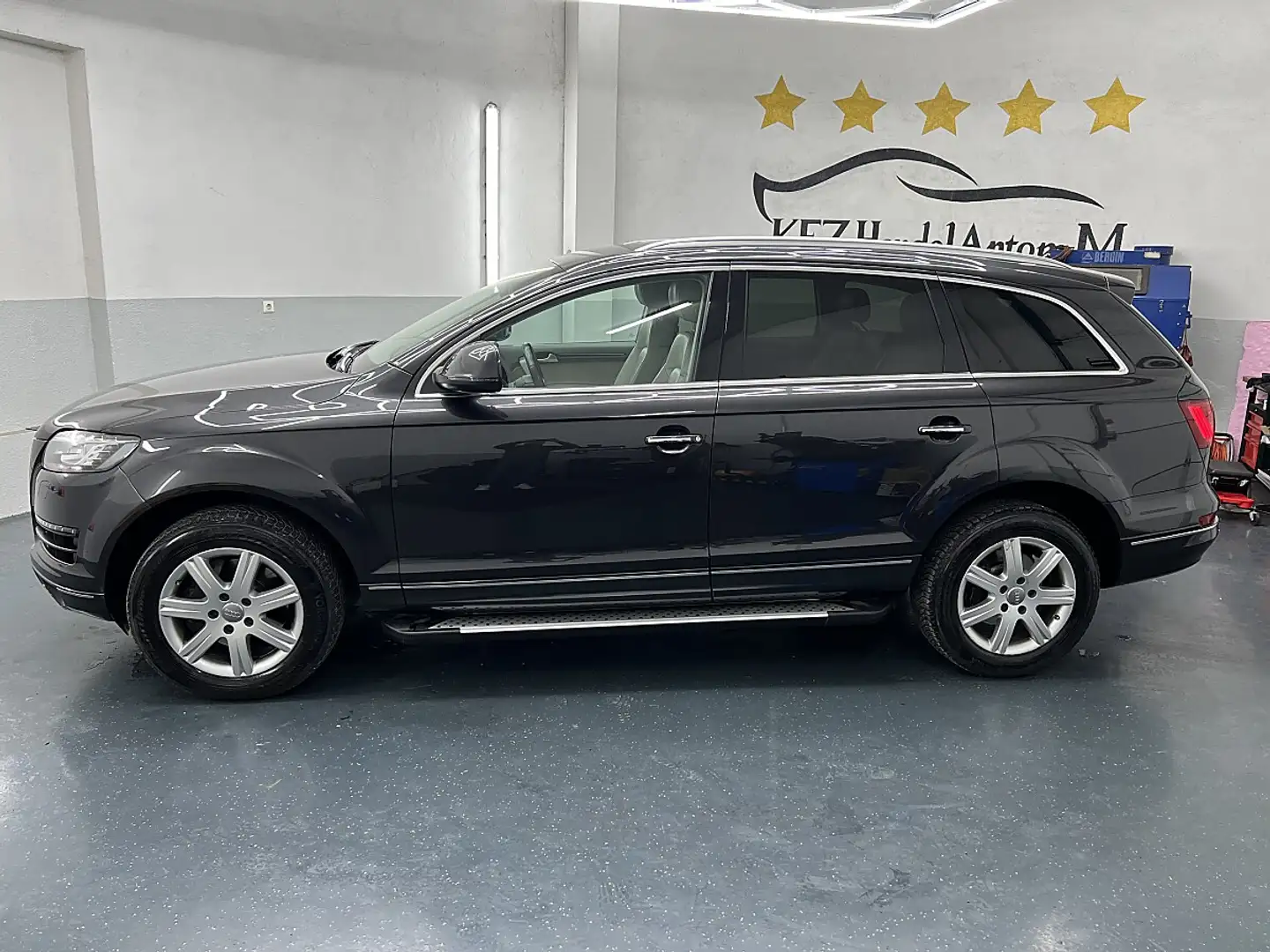 Audi Q7 3,0 TDI quattro Tiptronic * SOFORT FINANZIERUNG... Grau - 2