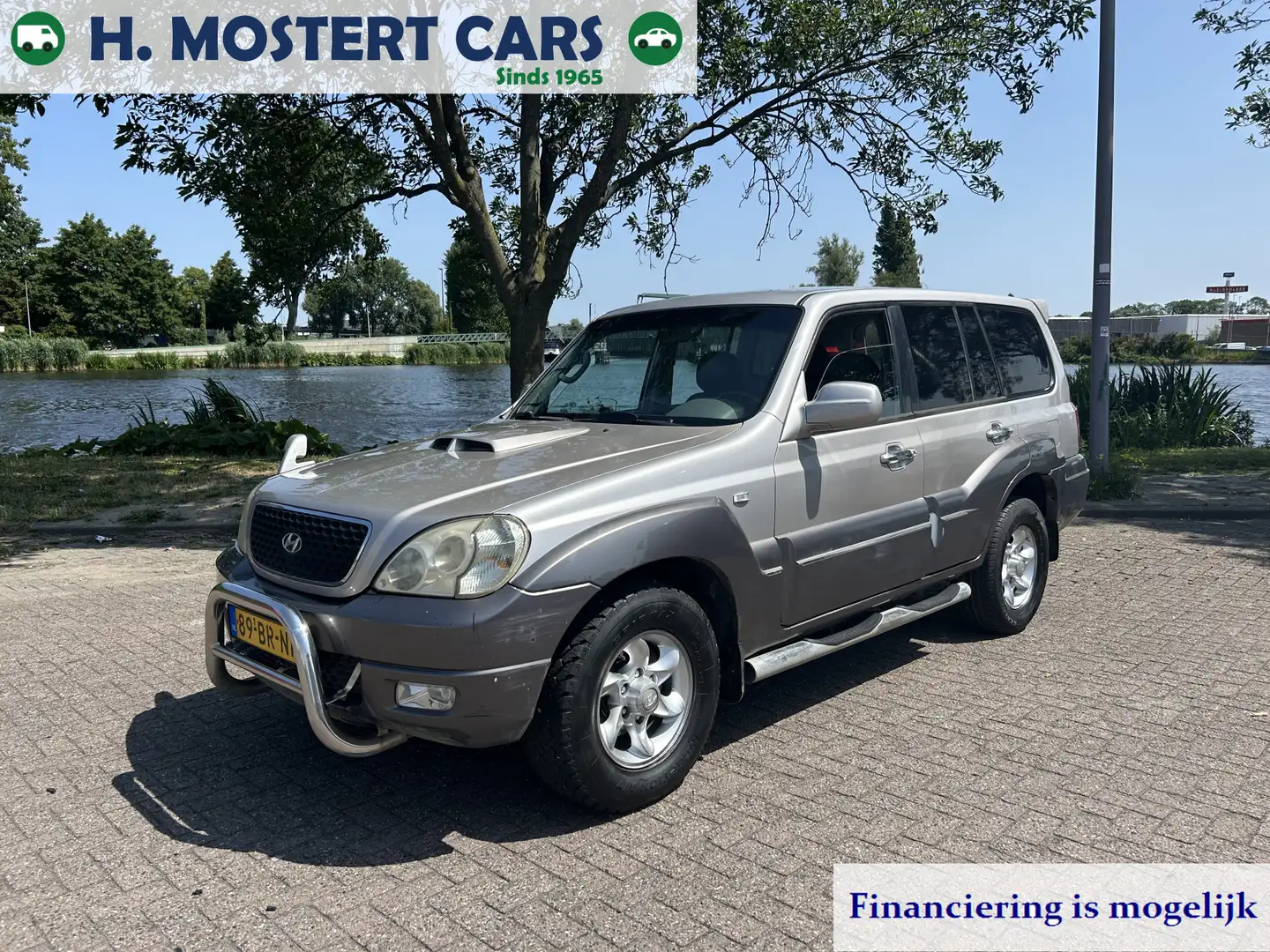 Hyundai Terracan 2.9 CRDI * 4 WD * AIRCO * NIEUWE BANDEN * TREKHAAK Zilver - 1