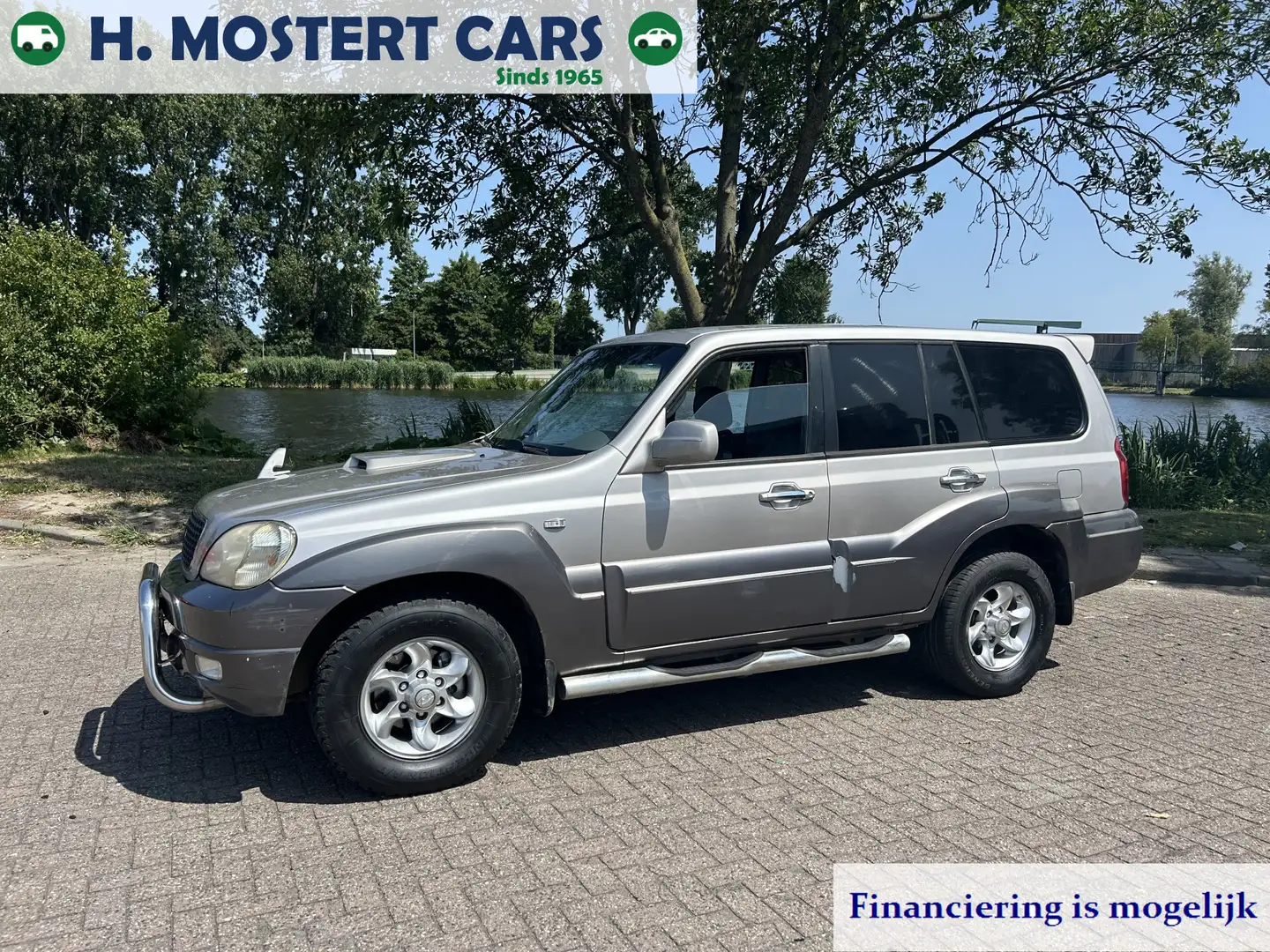 Hyundai Terracan 2.9 CRDI * 4 WD * AIRCO * NIEUWE BANDEN * TREKHAAK Zilver - 2
