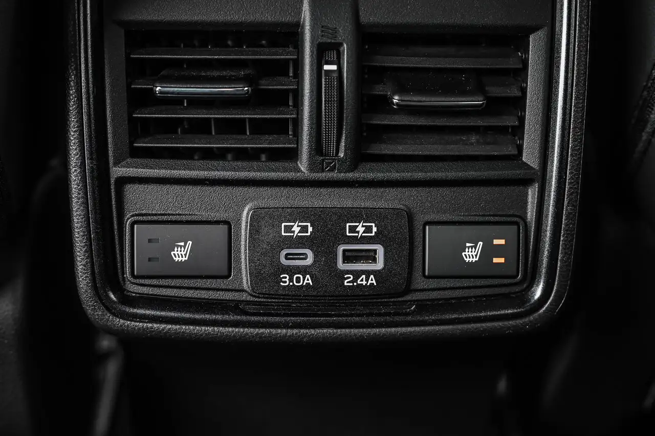 Subaru Forester снимка Subaru Forester