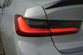 BMW 3 serie Sedan 320i High Executive M Sportpakket M Grijs - thumbnail 18