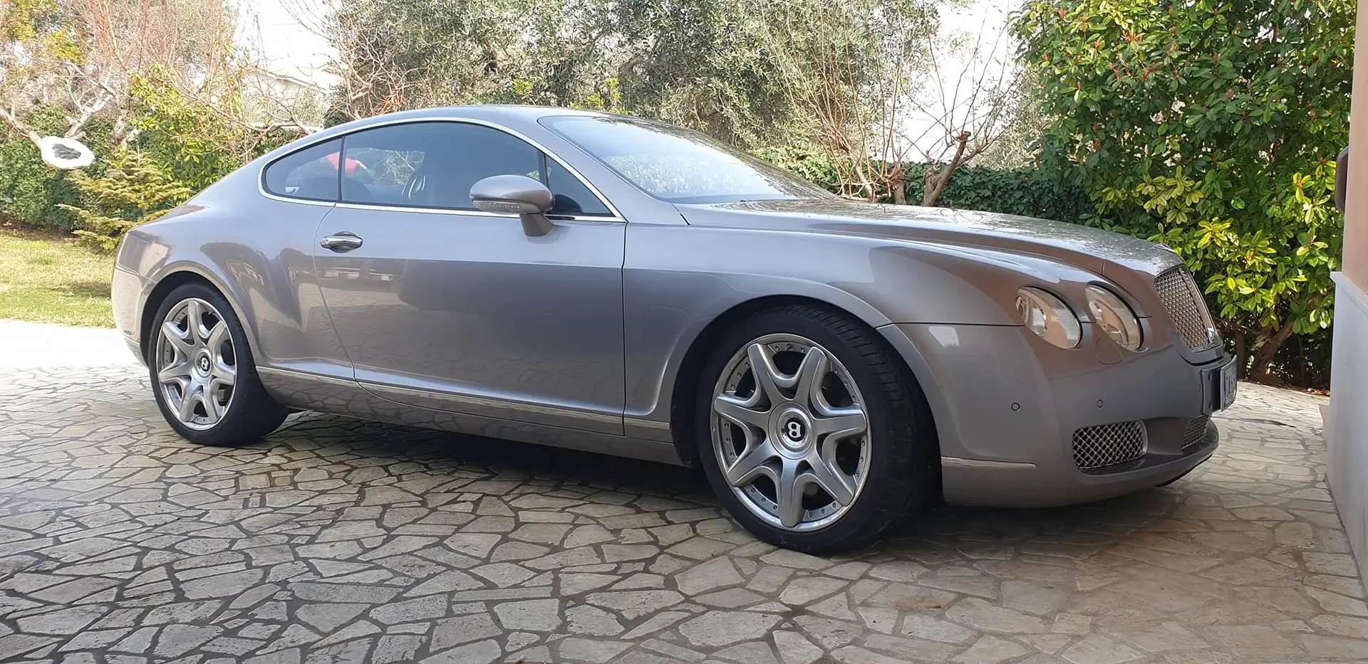 Bentley Continental GT Mulliner Gris - 1