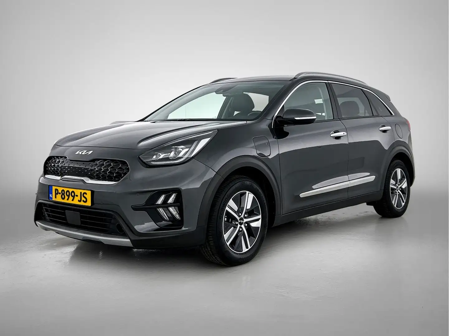Kia Niro 1.6 GDi PHEV DynamicPlusLine Full Led | vol leder Grijs - 1