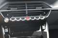Peugeot 2008 Hybrid 145 e-DCS6 Allure Schwarz - thumbnail 16