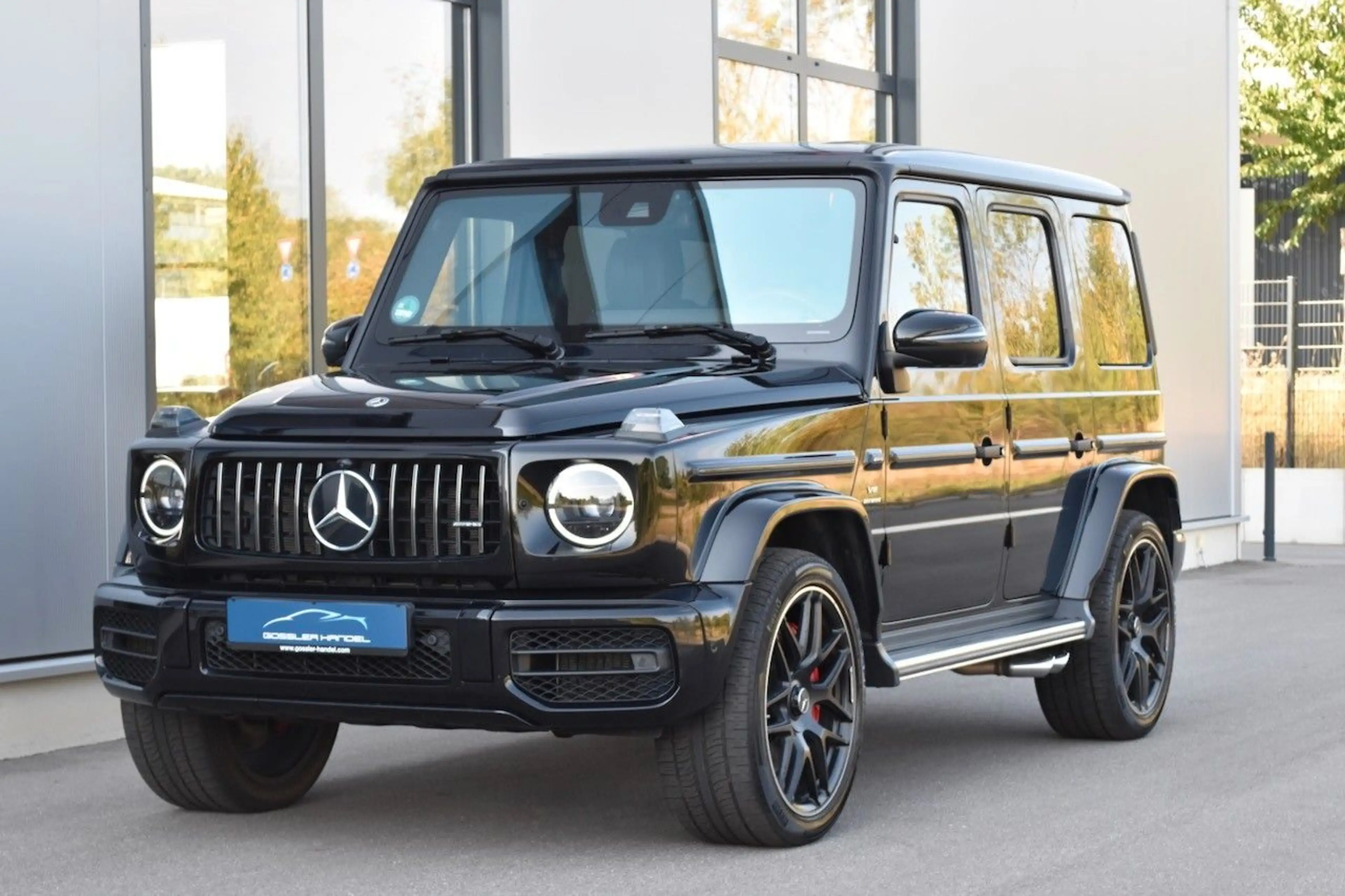 Mercedes-Benz G 63 AMG DRIVERS-PACK STANDHEIZ CARBON BURMESTER
