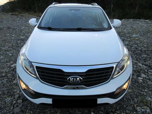 Imagine Kia Sportage 1.6 GDI 2WD Attract