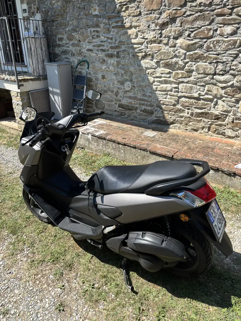 Yamaha NMAX - 2