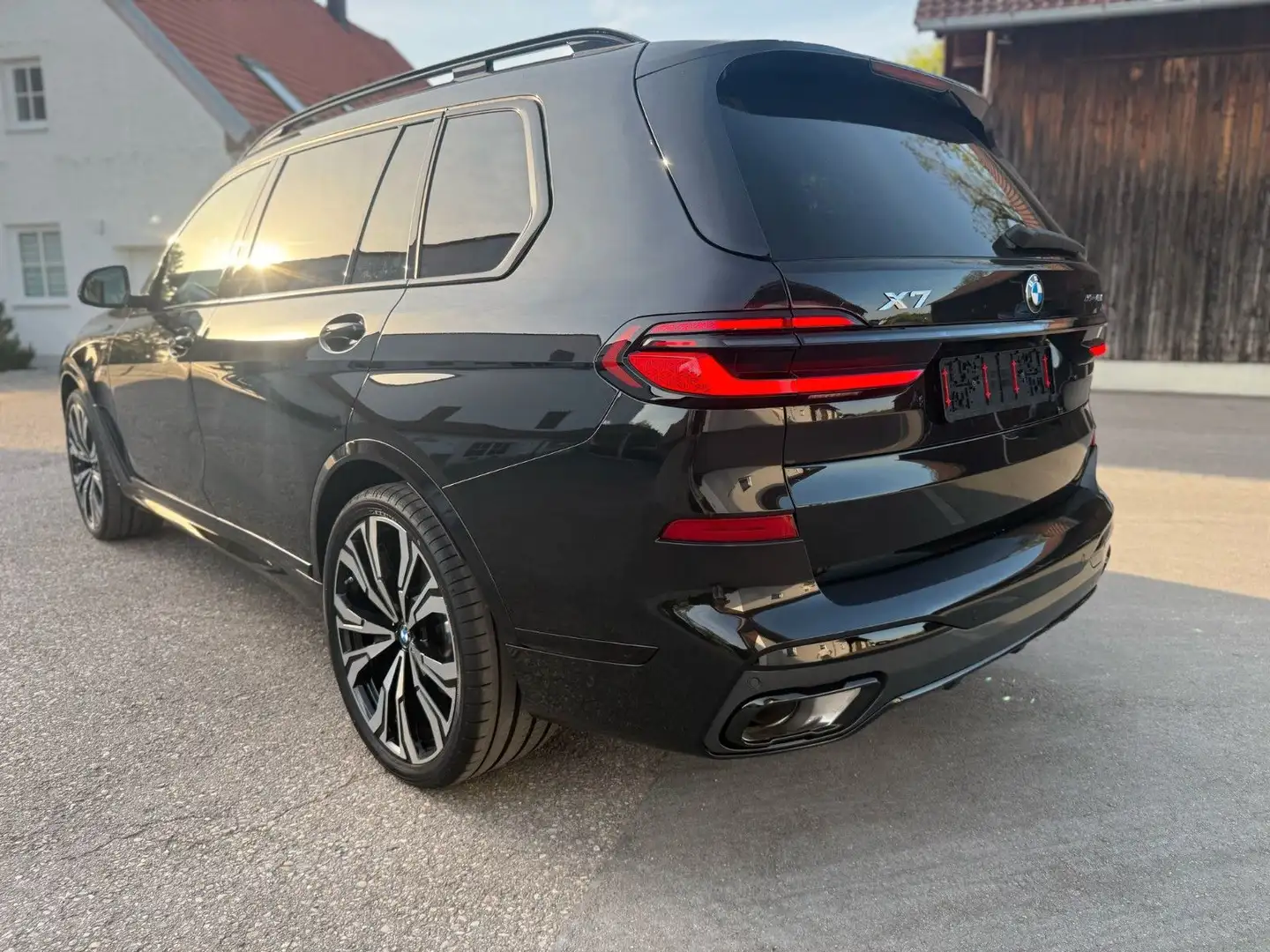 BMW X7 40d M Sport B&W Exclus Execut Carbon Integral Schwarz - 2