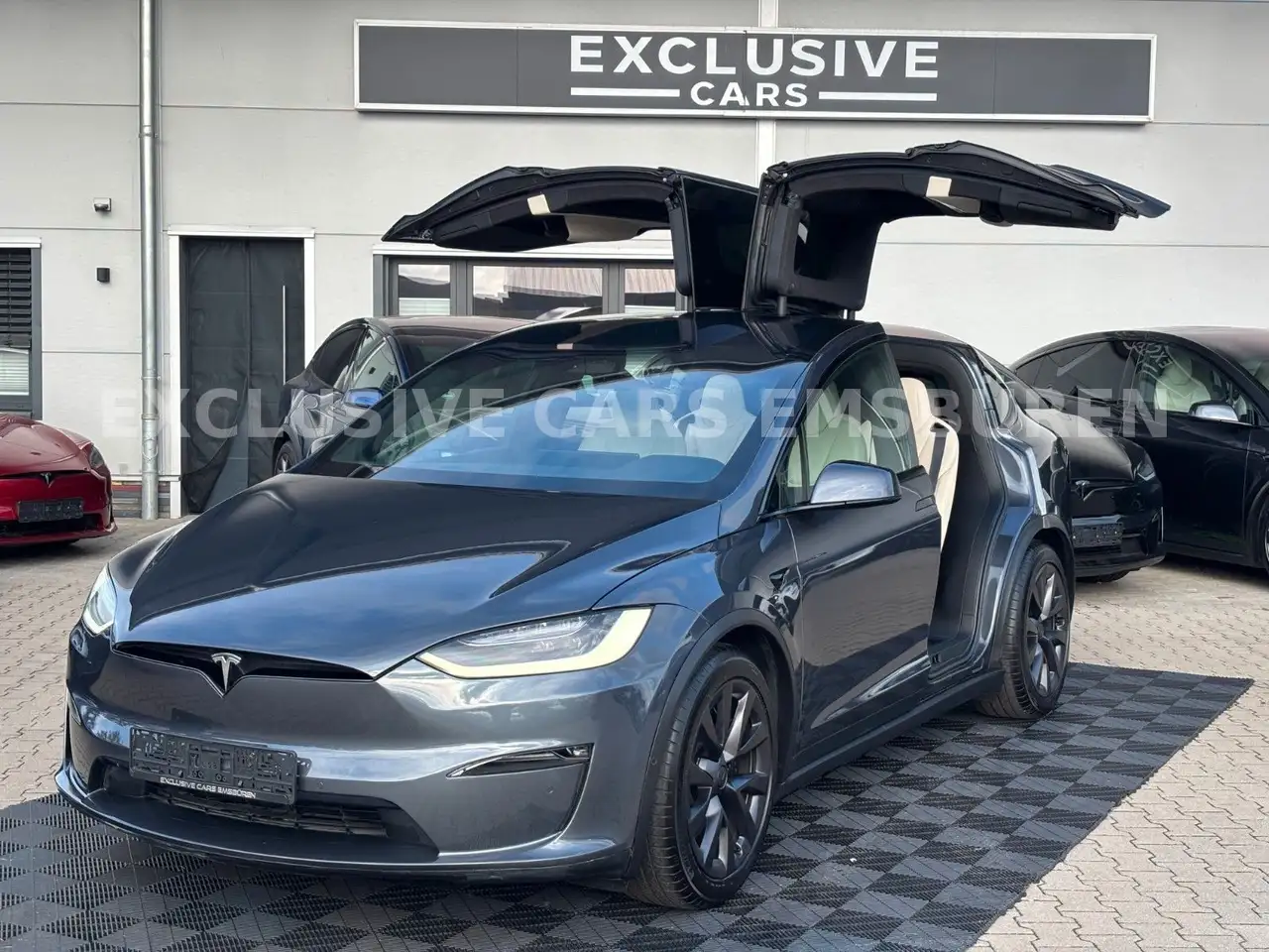 Tesla Model X