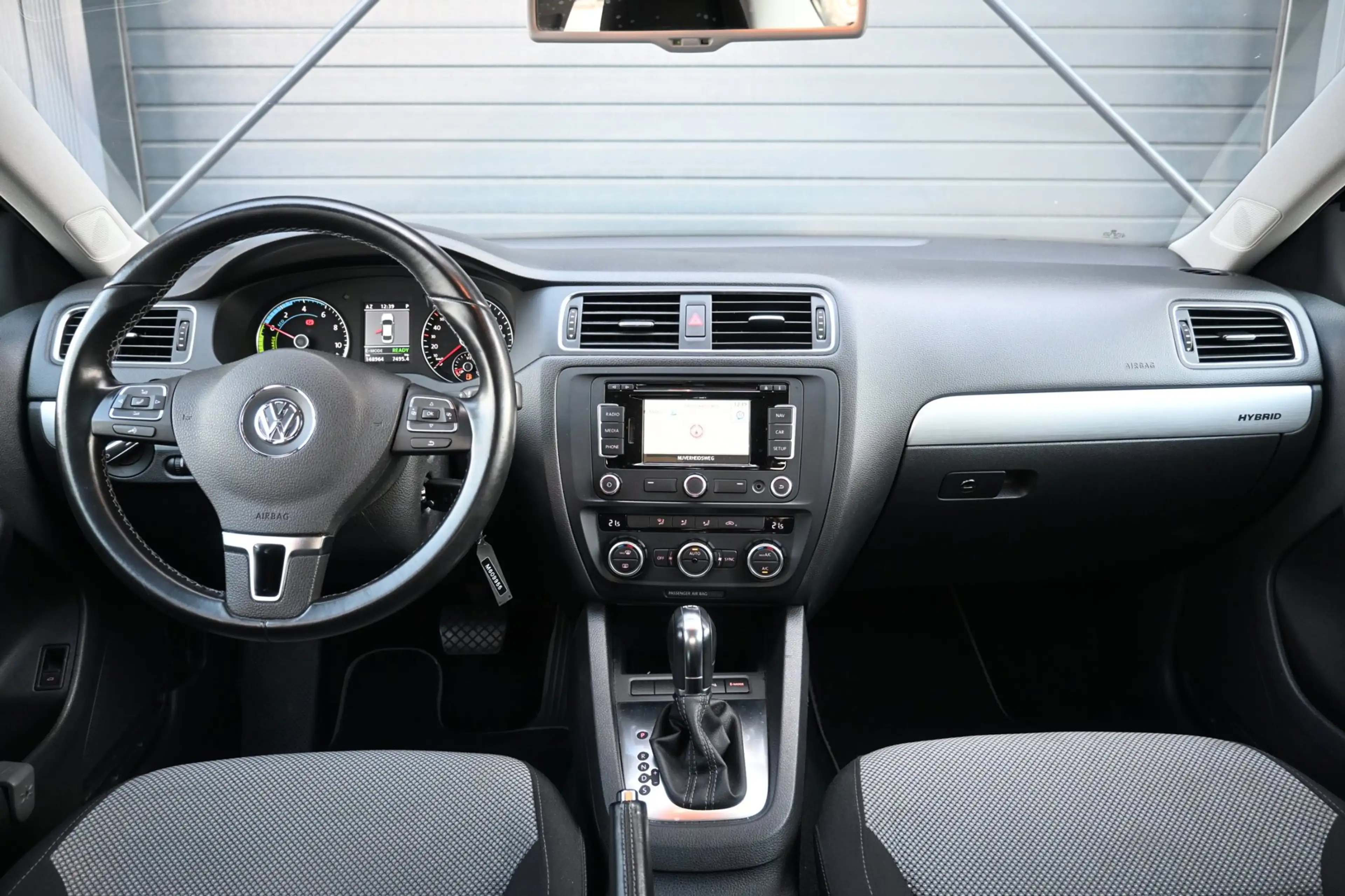 Volkswagen Jetta 1.4 TSI Hybrid Highline, Automaat, Climate, PDC V+ — photo 3