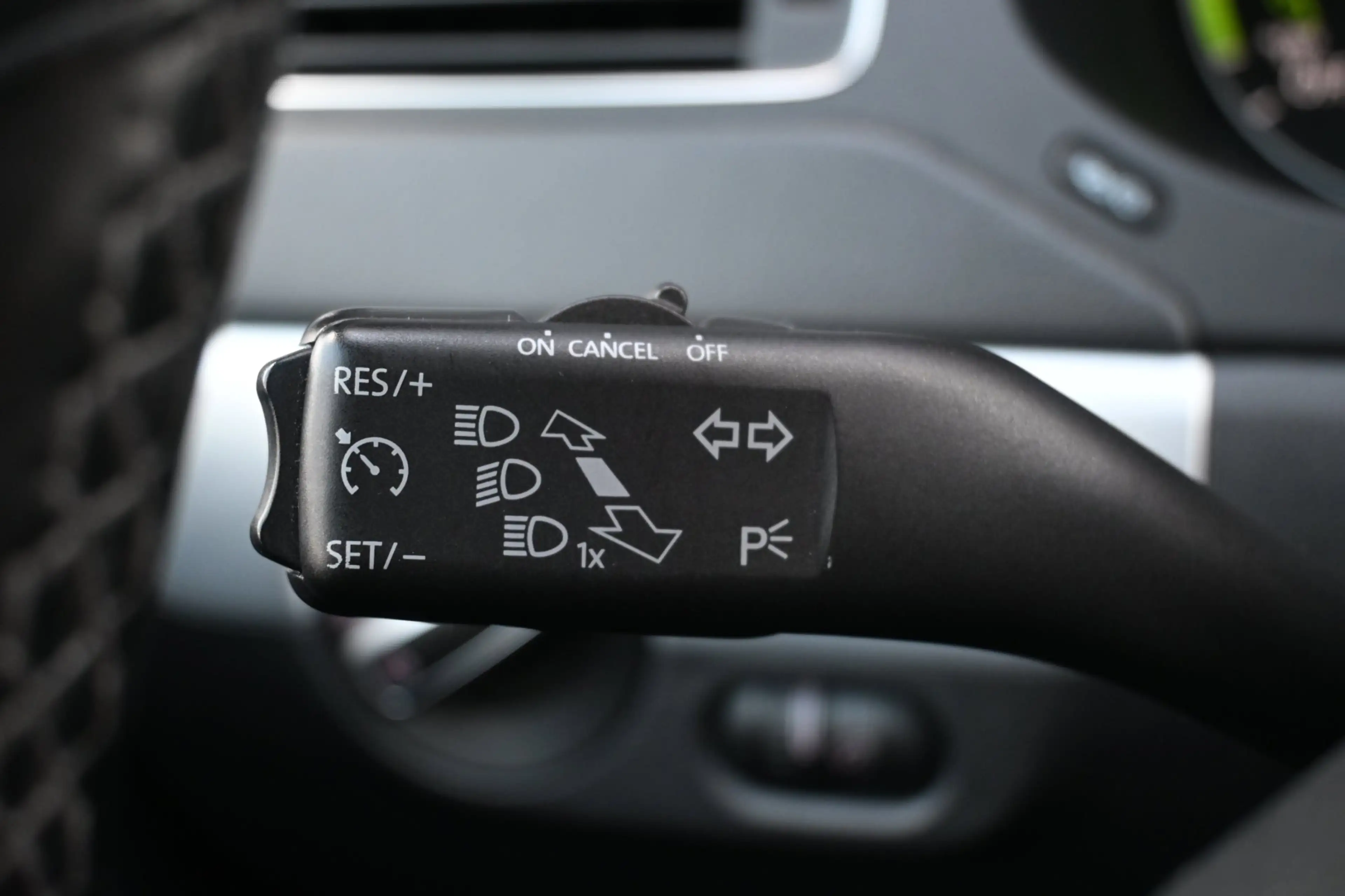 Volkswagen Jetta 1.4 TSI Hybrid Highline, Automaat, Climate, PDC V+ — photo 14