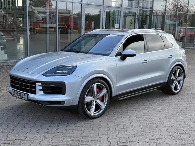 Porsche Cayenne S V8, CLUBLEDER, PANO, CHRONO, 22"