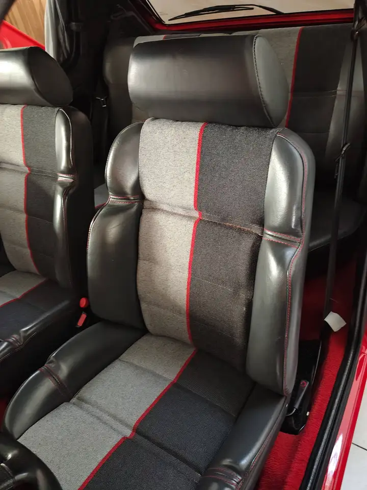 Peugeot 205 3p 1.9 Gti 130cv 5m, foto 2