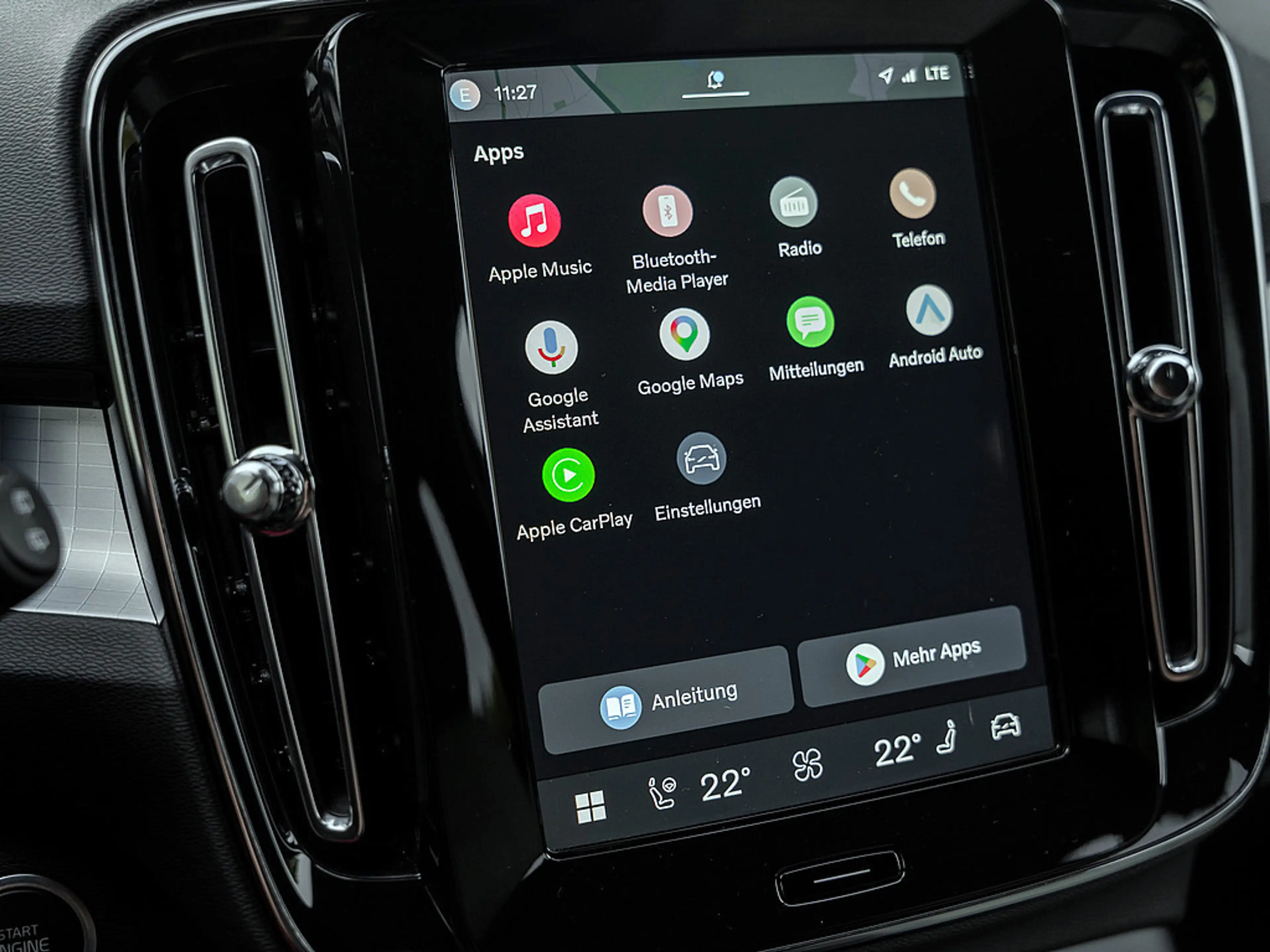 Volvo XC40 B3 Core 360-GRAD-KAMERA LED ACC W-LAN — photo 12