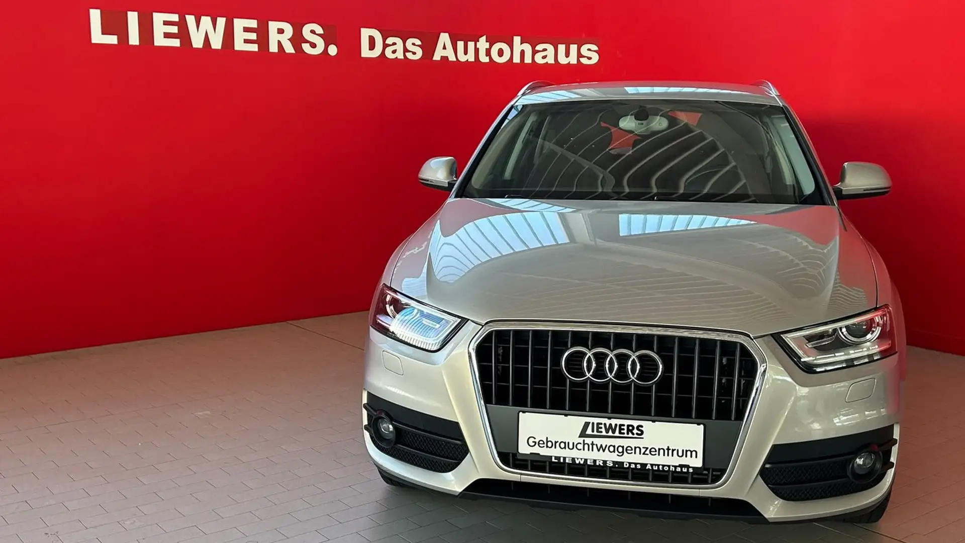Audi Q3 2.0 TDI daylight Gold - 2