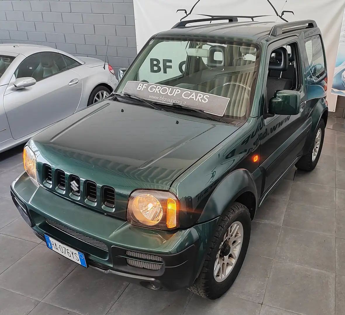 Suzuki Jimny Jimny 1.3 CONFORT 4wd   * CAMBIO automatica* Verde - 2