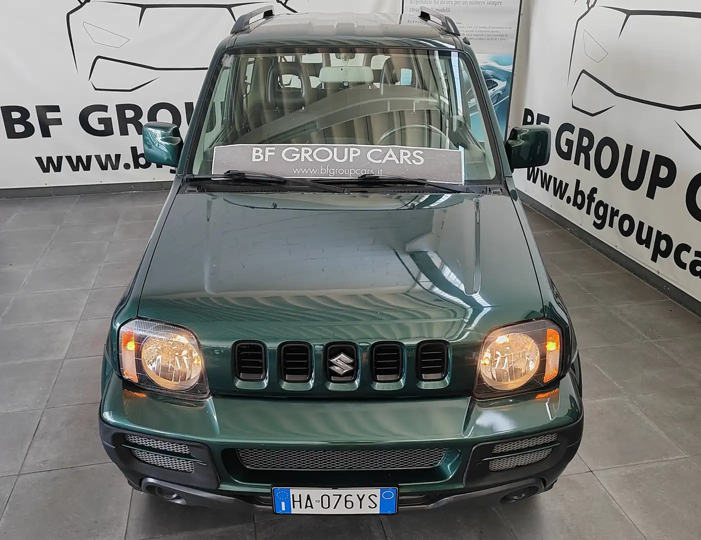 Suzuki Jimny Jimny 1.3 CONFORT 4wd   * CAMBIO automatica* Verde - 2