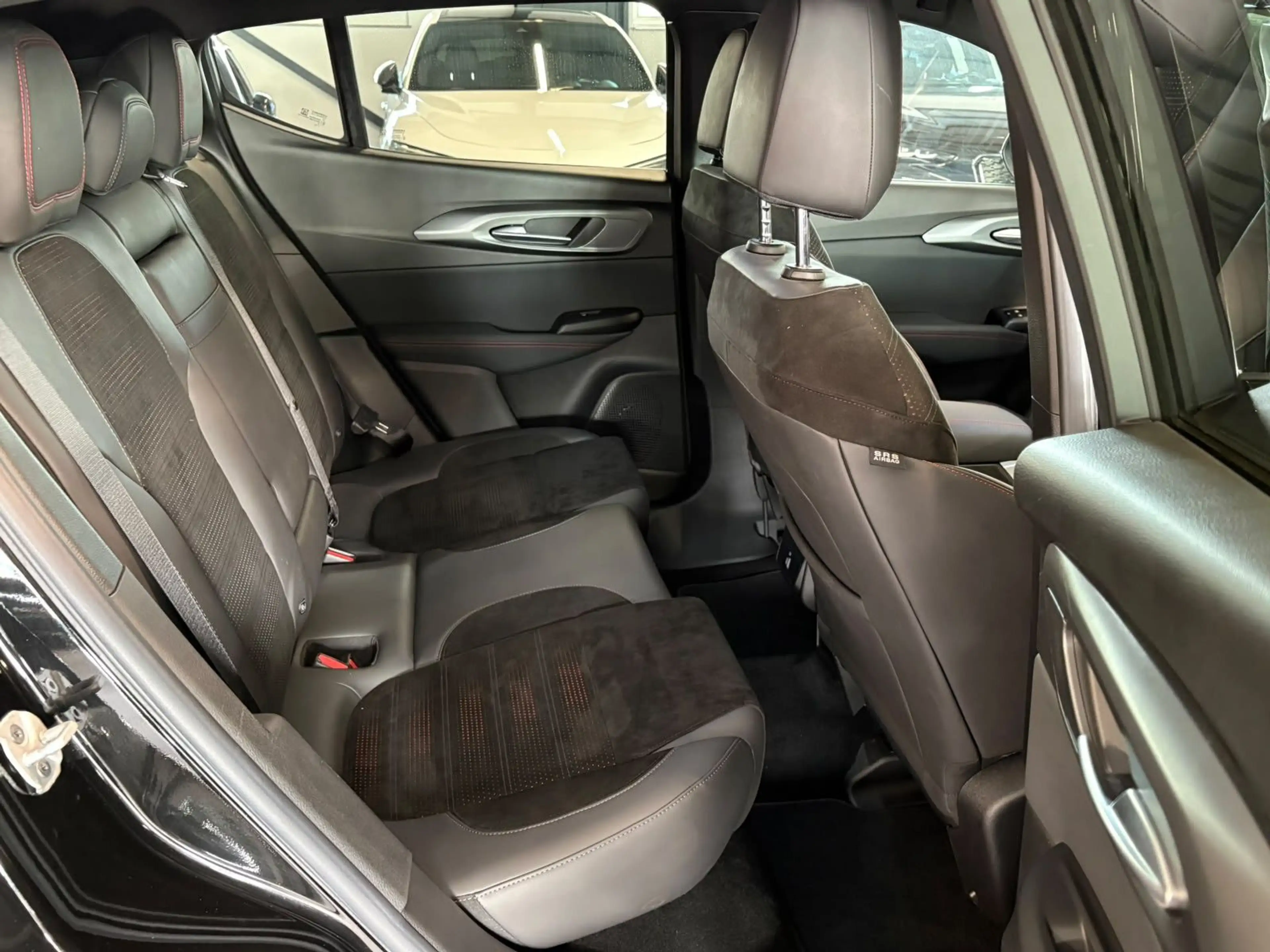 Alfa Romeo Tonale Veloce MATRIX+NAV+ACC+WINTER+PREMIUM+KAM — photo 15